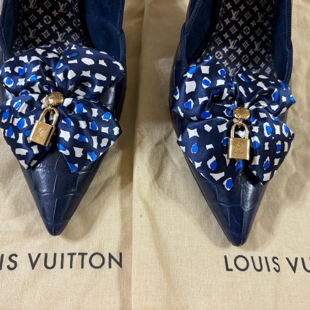 🆕Louis Vuitton padlock alligator leather slingback shoes - Picture 2 of 7